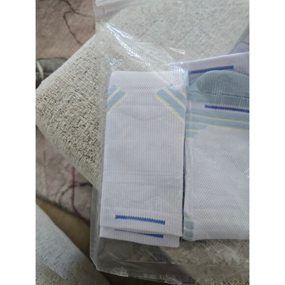 Set of ZONBAILON Socks Cotton Breathable Sweat Absorbing Cushion Basketball NWT - Picture 2 of 8